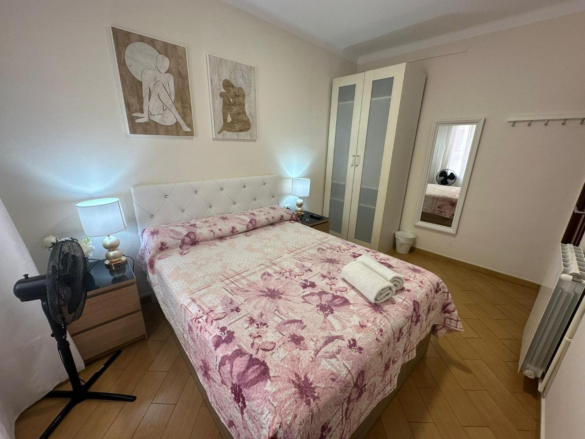 Alojamiento Nuevo Valenci Barselona Dış mekan fotoğraf
